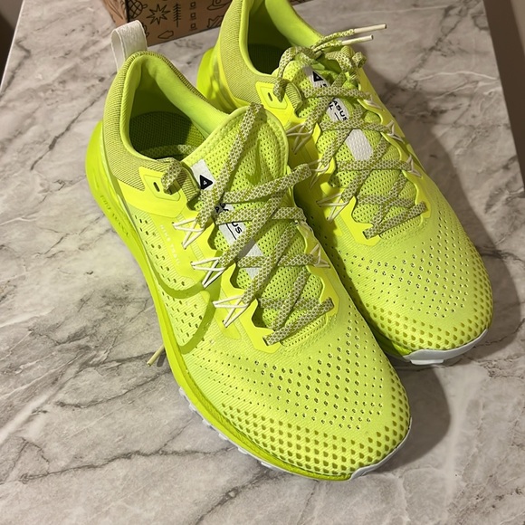 Nike React Pegasus Trail 4 - Picture 2 of 3